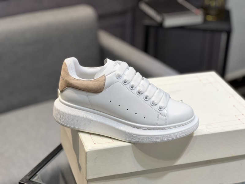 Alexander Mcqueen Casual Shoes